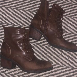 Size 5 brown lace up booties